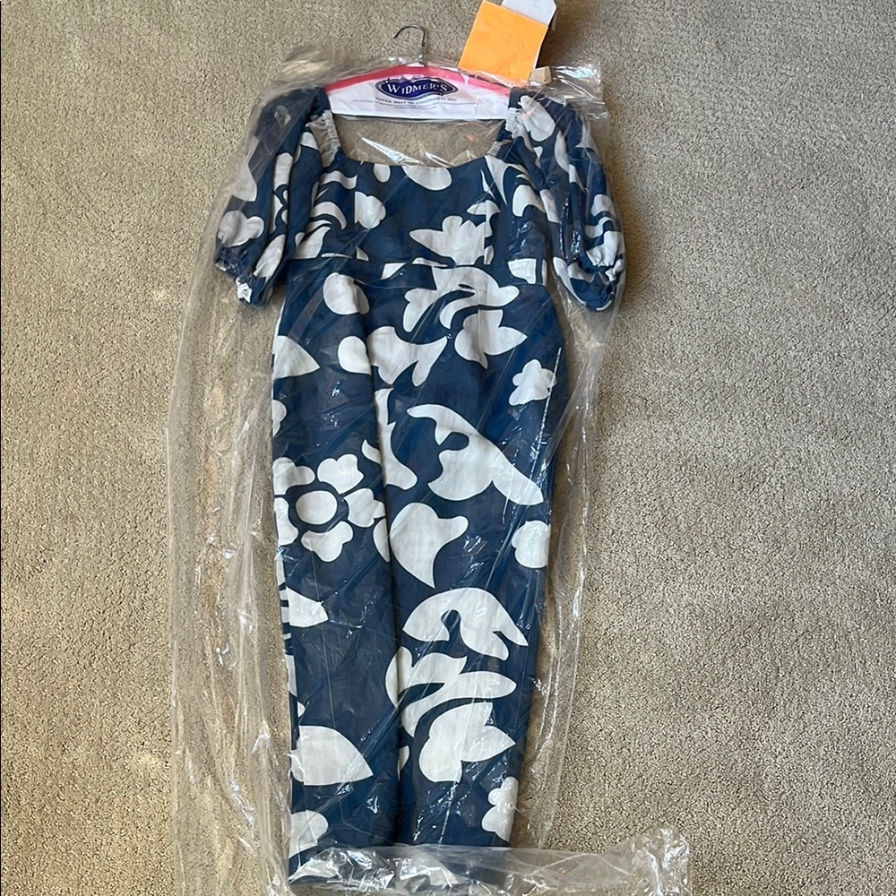 Patty Kim size small blue dress with square neckline and short sleeves